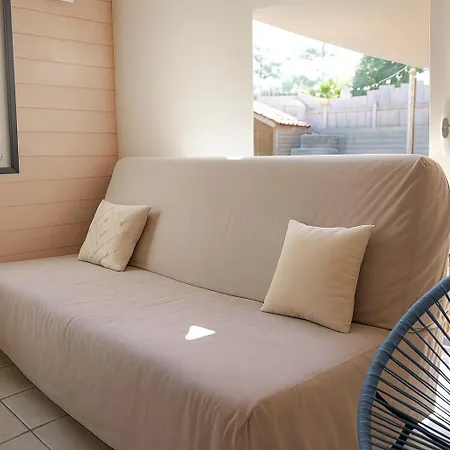 Dom wakacyjny Maison De Avec Jardin - 6 Personnes *