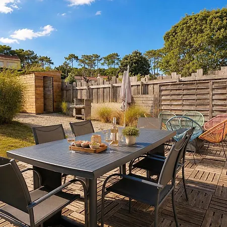Maison De Avec Jardin - 6 Personnes Сasa de vacaciones